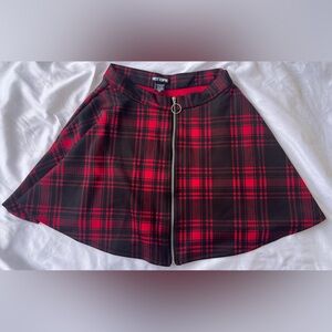 Hot Topic | Red and Black Plaid O-Ring Skater Skirt | Size S
